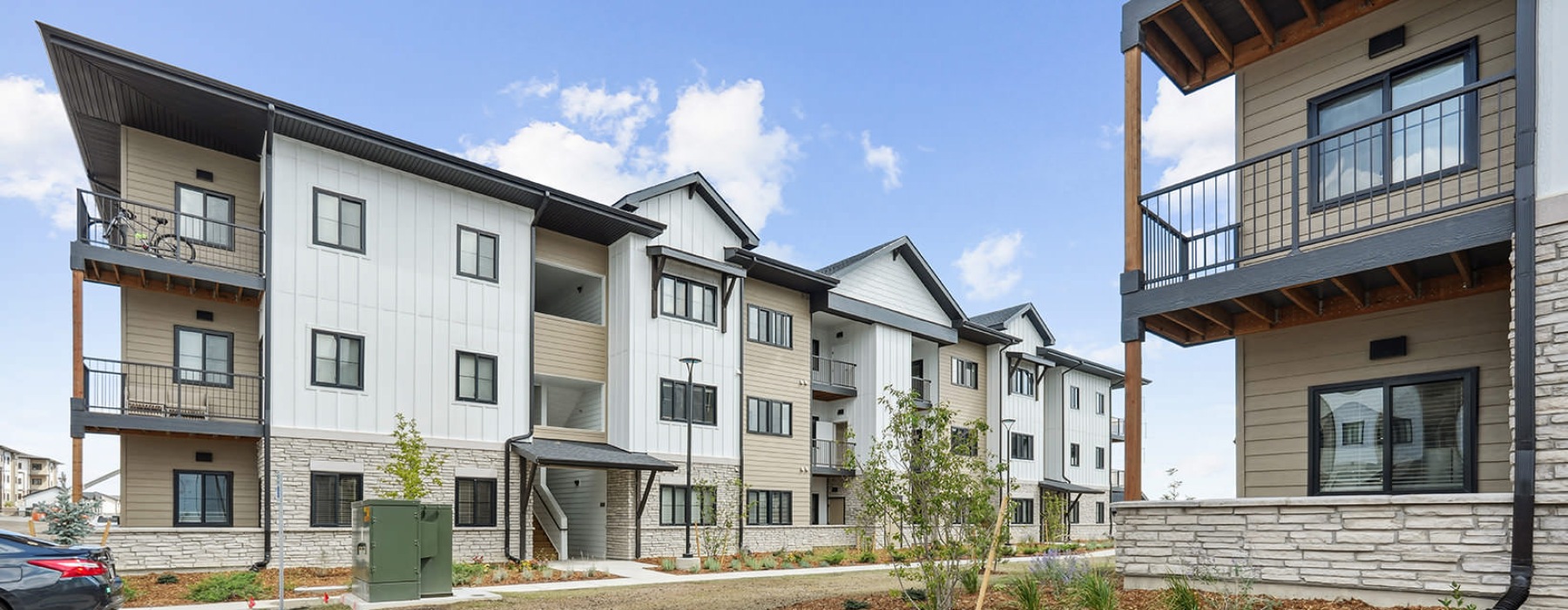 exterior view of Solace at the Ranch apartments